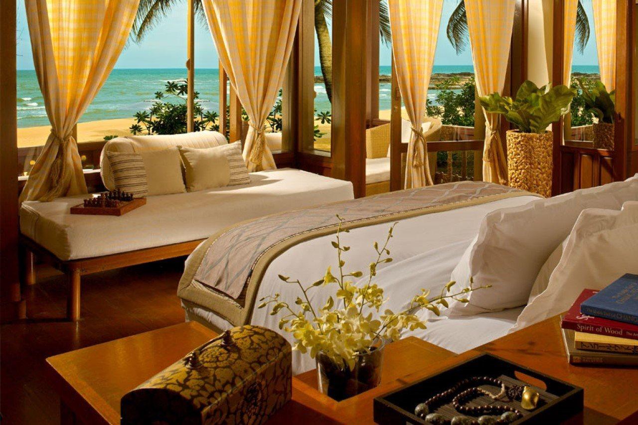 Tanjong Jara Resort, Terengganu - A Small Luxury Hotels Of The World Dungun Bagian luar foto A room at the Four Seasons Resort