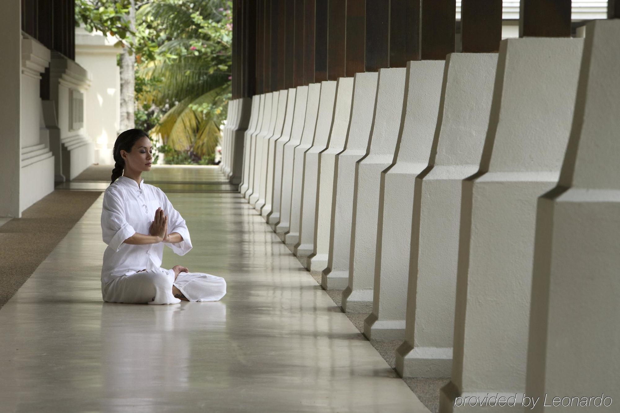 Tanjong Jara Resort, Terengganu - A Small Luxury Hotels Of The World Dungun Bagian luar foto A woman meditating at the Four Seasons Hotel, Mumbai, India