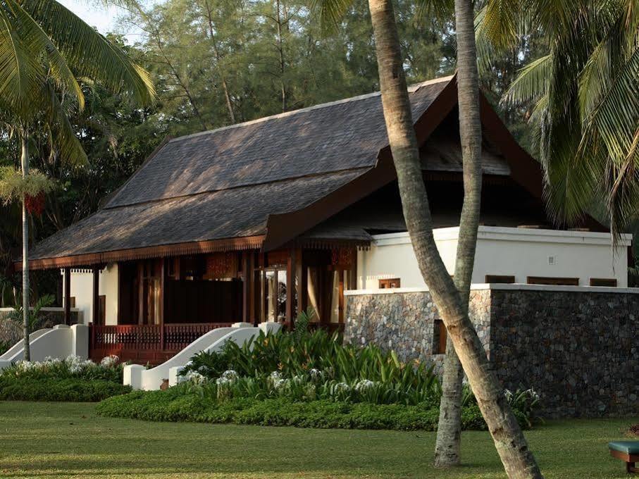Tanjong Jara Resort, Terengganu - A Small Luxury Hotels Of The World Dungun Bagian luar foto A villa at the resort